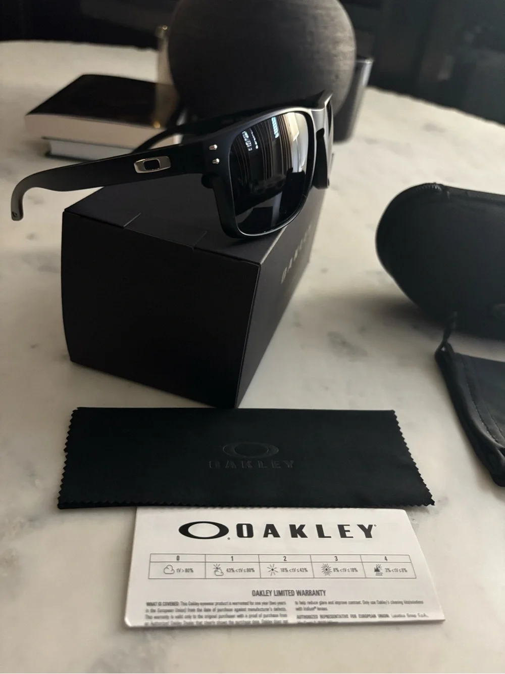 Oakley holbrook timeless